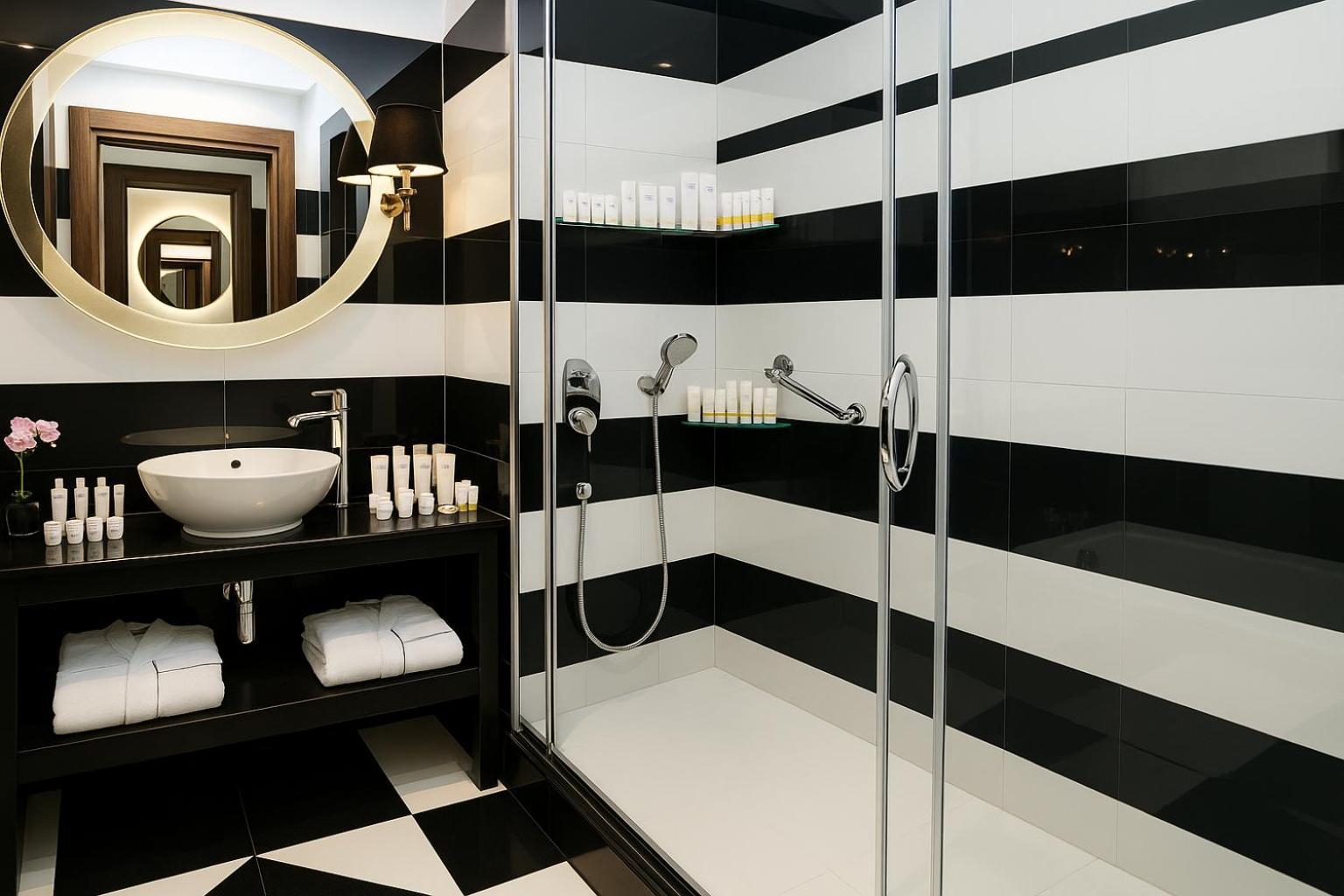 Ramada Hotel & Suites Sisli — Foto’s 3